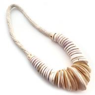 Necklace shell olong